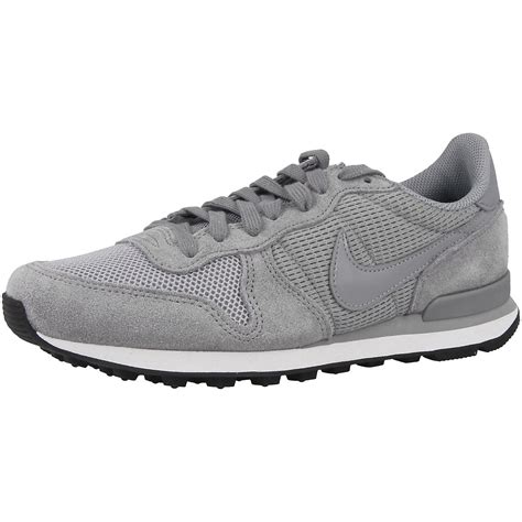 Nike Sportswear Sneaker 'Internationalist' in Grau 